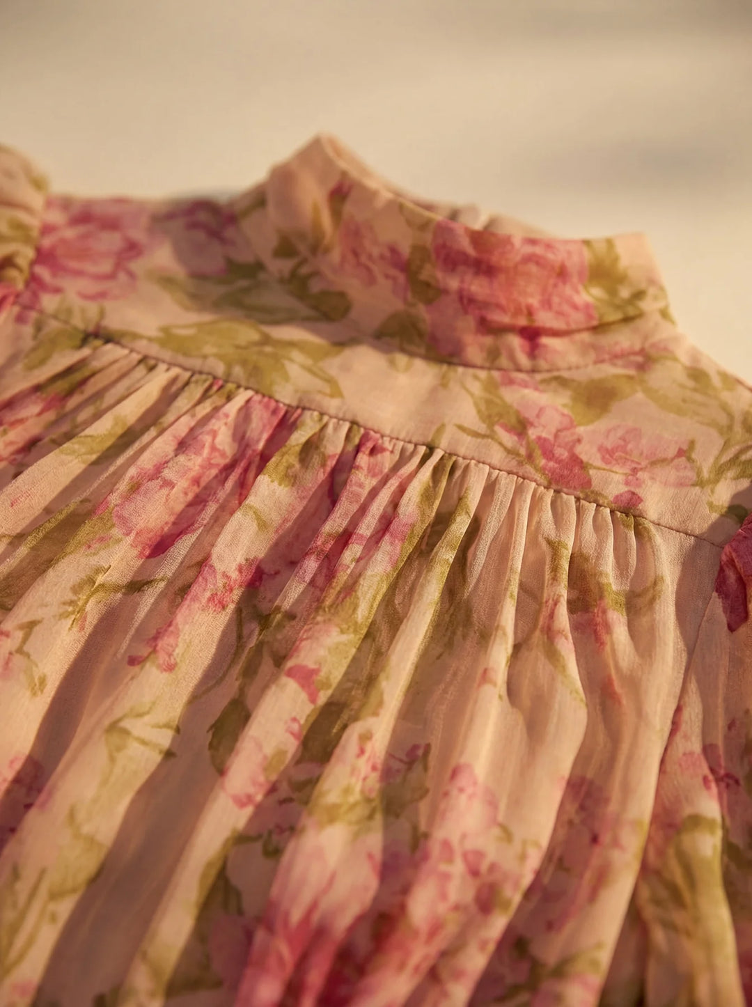 SOFIA | Abito maxi fluido con scollo delicato