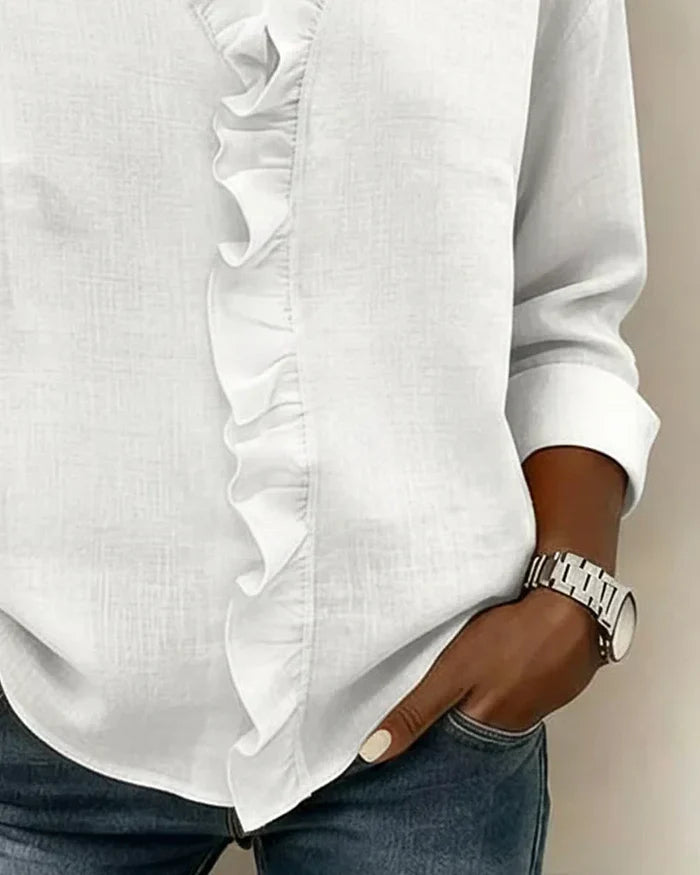 Chiara | Blusa con scollo a V e volant delicati