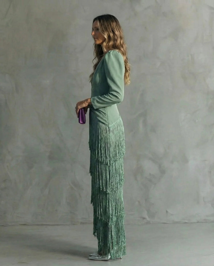 CLARA | Abito midi elegante con maniche a frange
